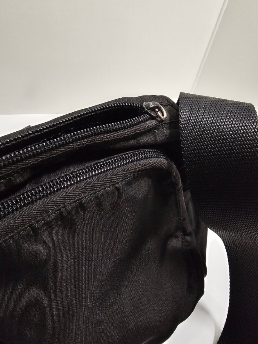 Authentic Prada BT0171 Vela Sport Nylon Messenger Bag – Nero (Black) - Picture 12 of 16